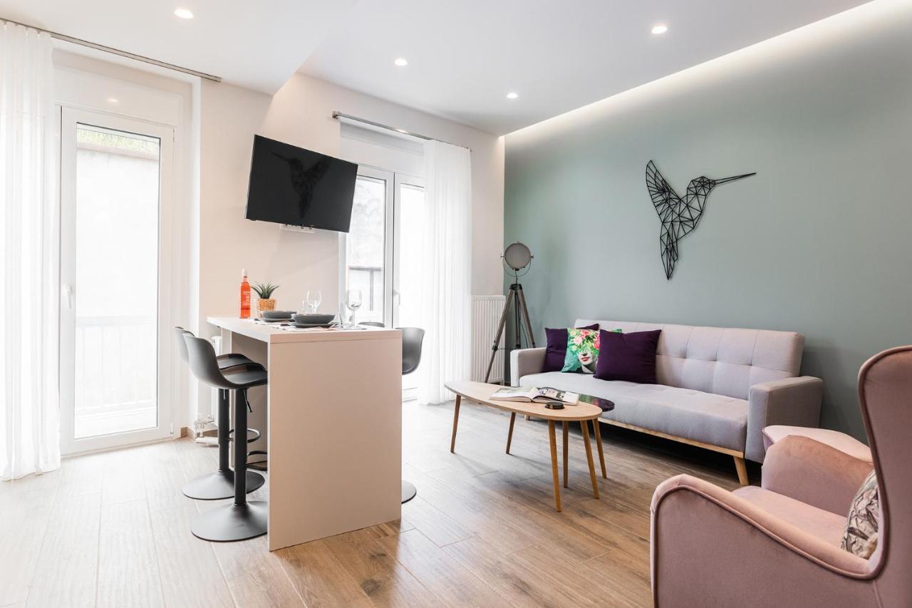 "Sunbow Jungle" - New Boutique Apt Downtown Athens Lejlighed Eksteriør billede